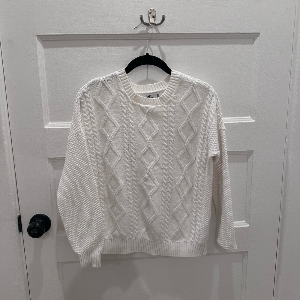 Hollister White Cable Knit Sweater